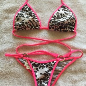 Lepord Scrunch Back Bikini